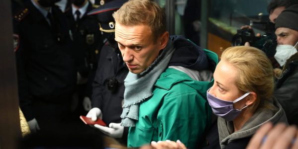 Visticamāk, ka Putins nav devis rīkojumu Navalnija nāvei februārī, uzskata ASV aģentūras: WSJ
